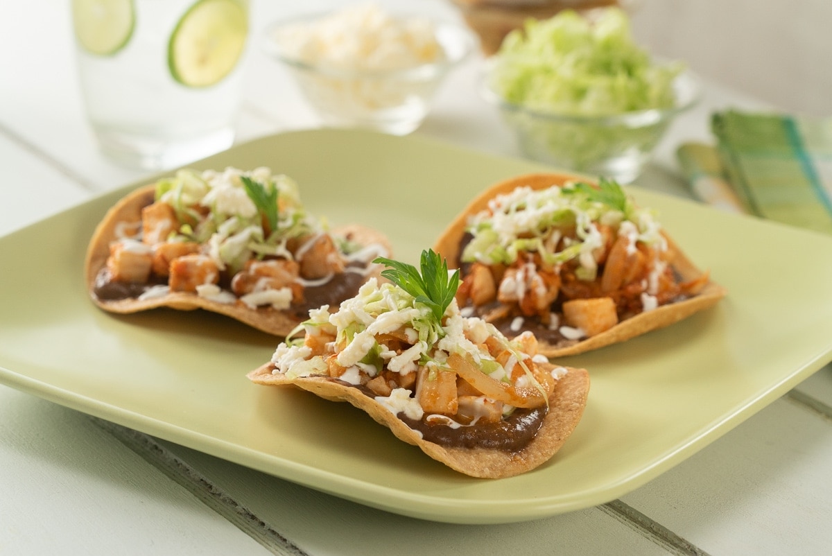 Tostadas De Tinga De Pescado