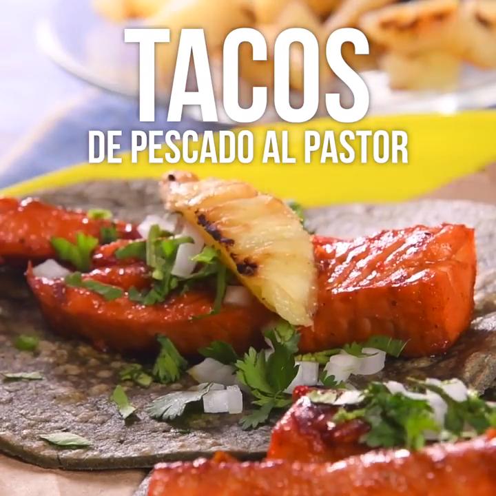 Tacos de Pescado al Pastor con Piña