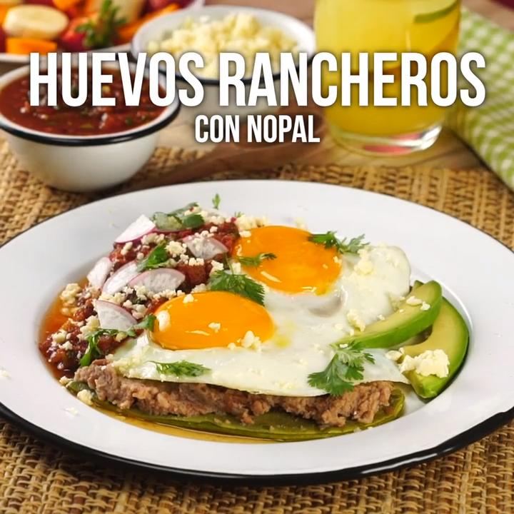 Huevos Rancheros con Nopal