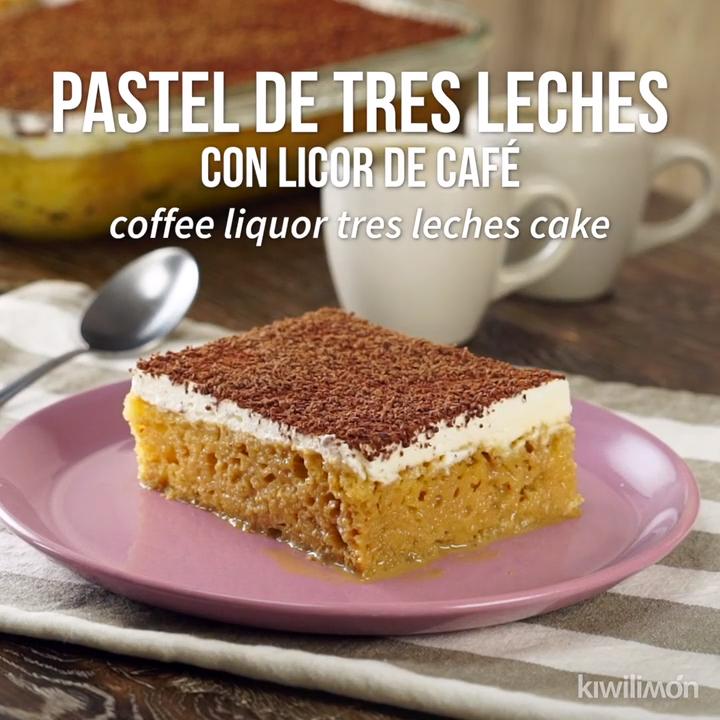 Pastel de Tres Leches con Licor de Café