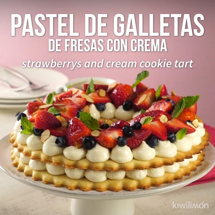 Pastel de Galletas de Fresas con Crema