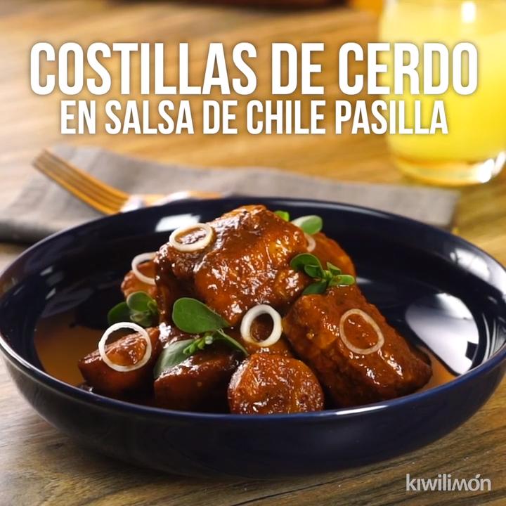 Costillas de Cerdo en Salsa de Chile Pasilla