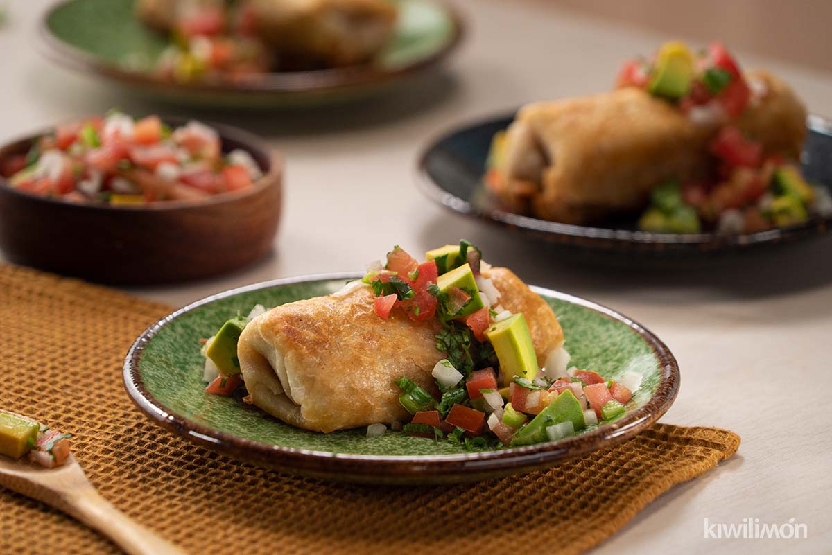 Chimichanga mexicana; receta fácil y rápida para hacer con pollo