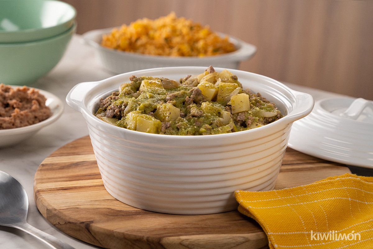 Carne Molida en Salsa Verde