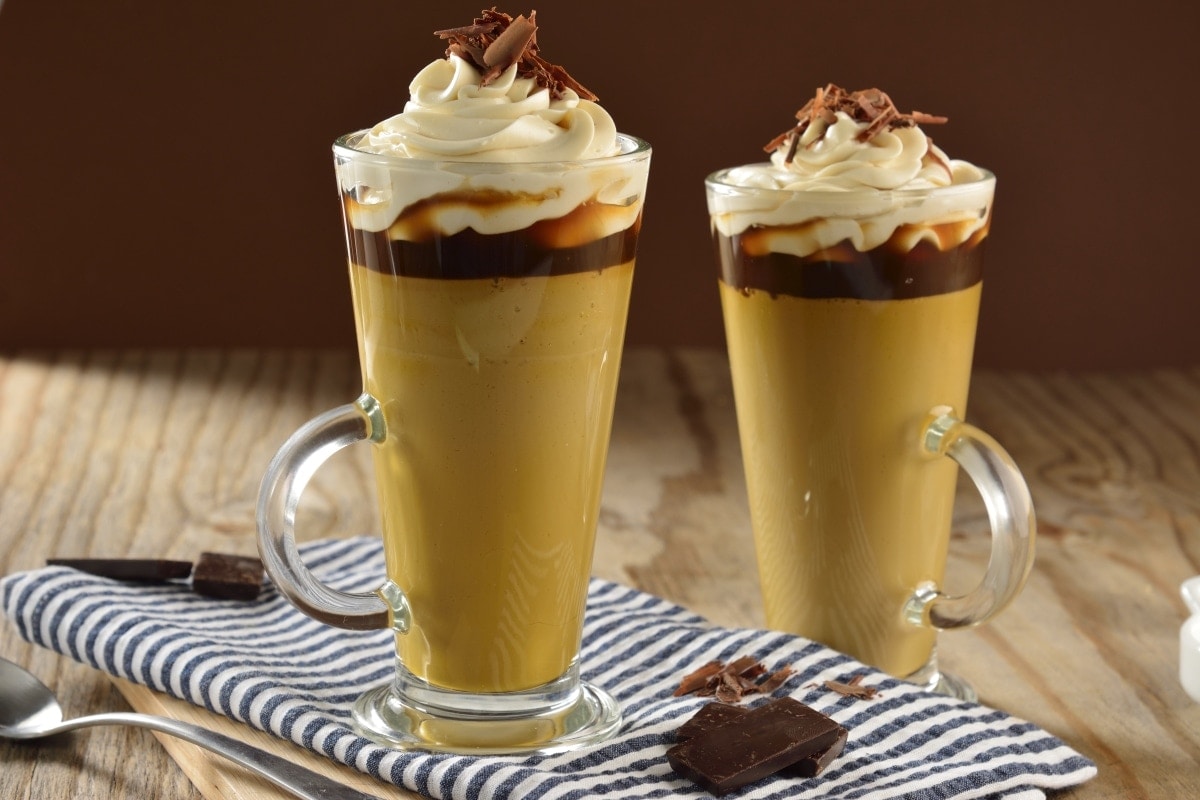 Receta de Flan Capuchino Café Espeso y Crema de Queso Kiwilimón®