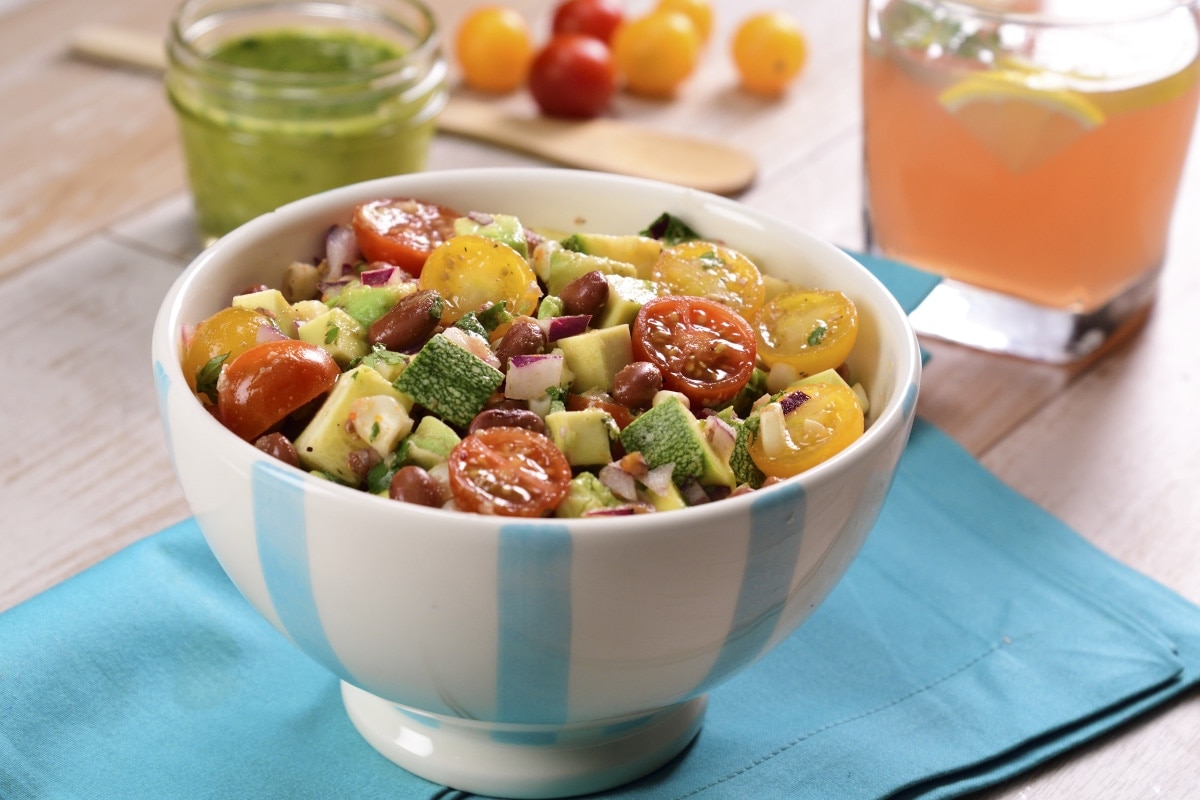 Receta de Ensalada de Frijoles con Vinagreta de Albahaca