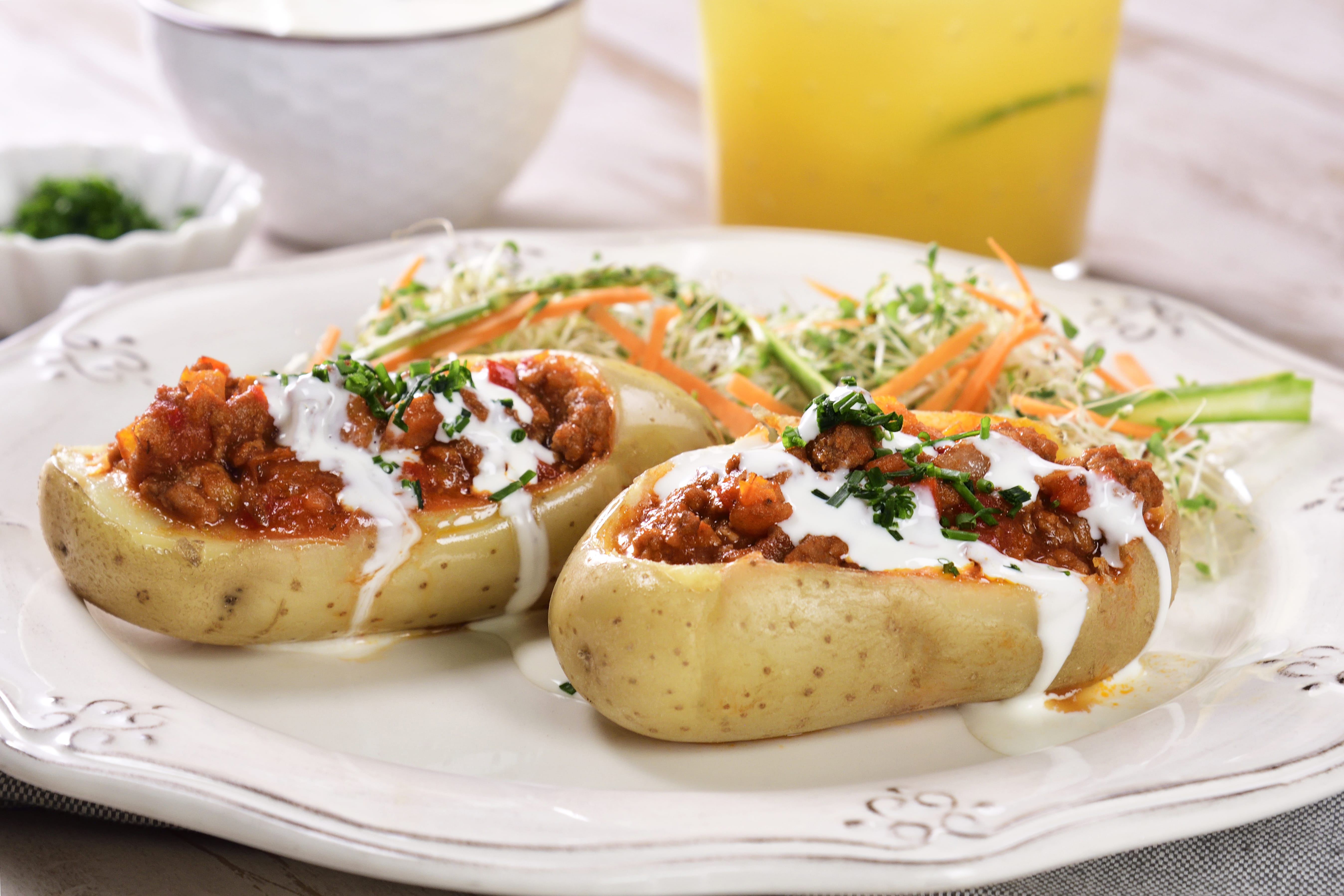 Papas Rellenas Con Salsa De Carne   30783 