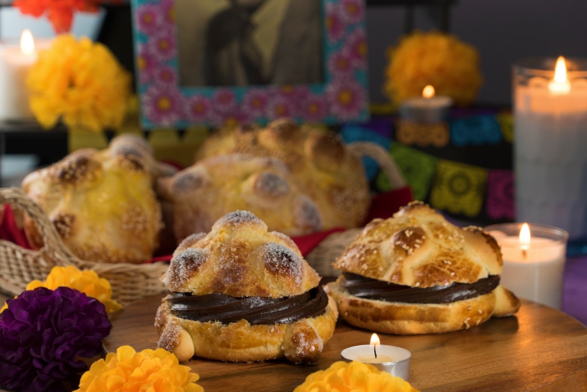 Chocolate Filled Pan De Muerto Filled With Mole