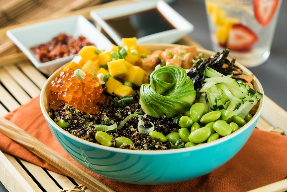 Bowl de Quinoa con Atún Picante