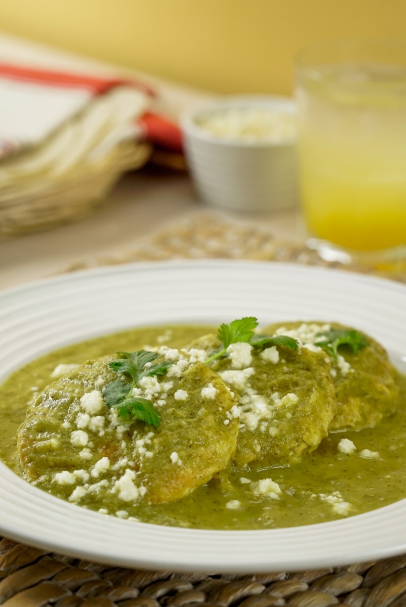 Cómo Hacer Tortitas De Pollo En Salsa Verde